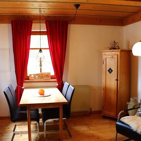 Ferienunterkuenfte Deinhardt Villa Poxdorf Phòng bức ảnh